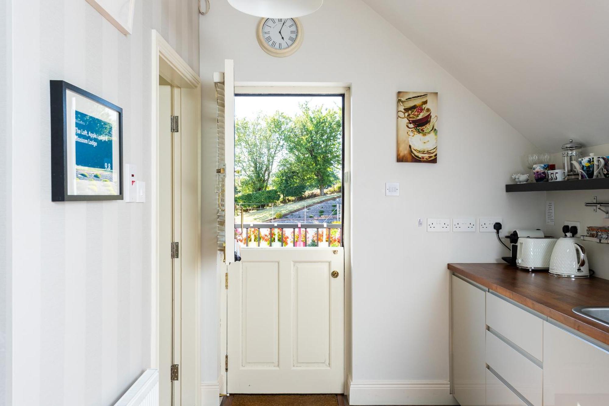 The Loft, Apple Lodge & Blossom Lodge Macroom Esterno foto