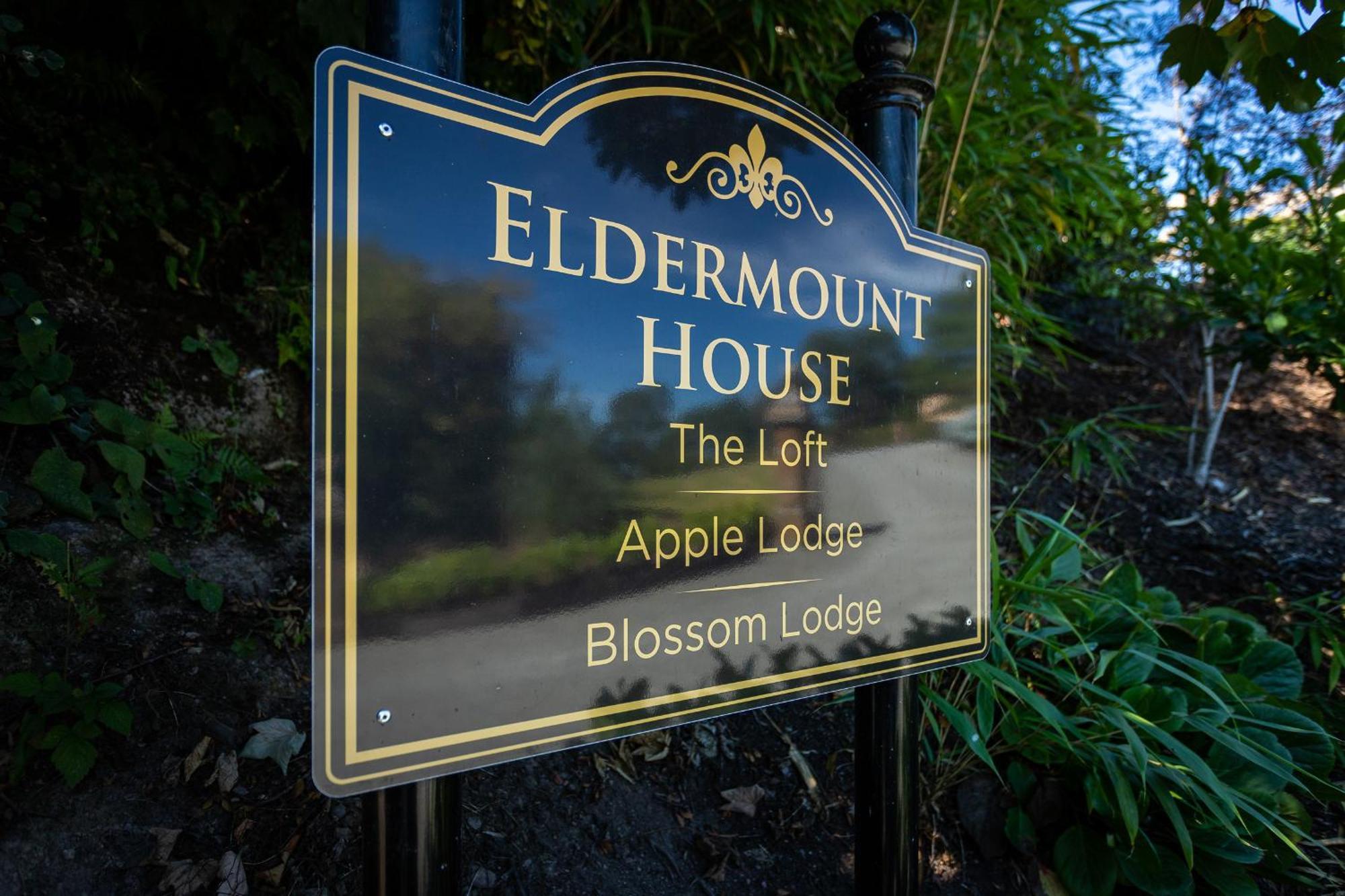The Loft, Apple Lodge & Blossom Lodge Macroom Esterno foto
